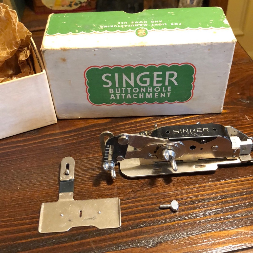 Singer Buttonhole Attachment 121795 Vintage